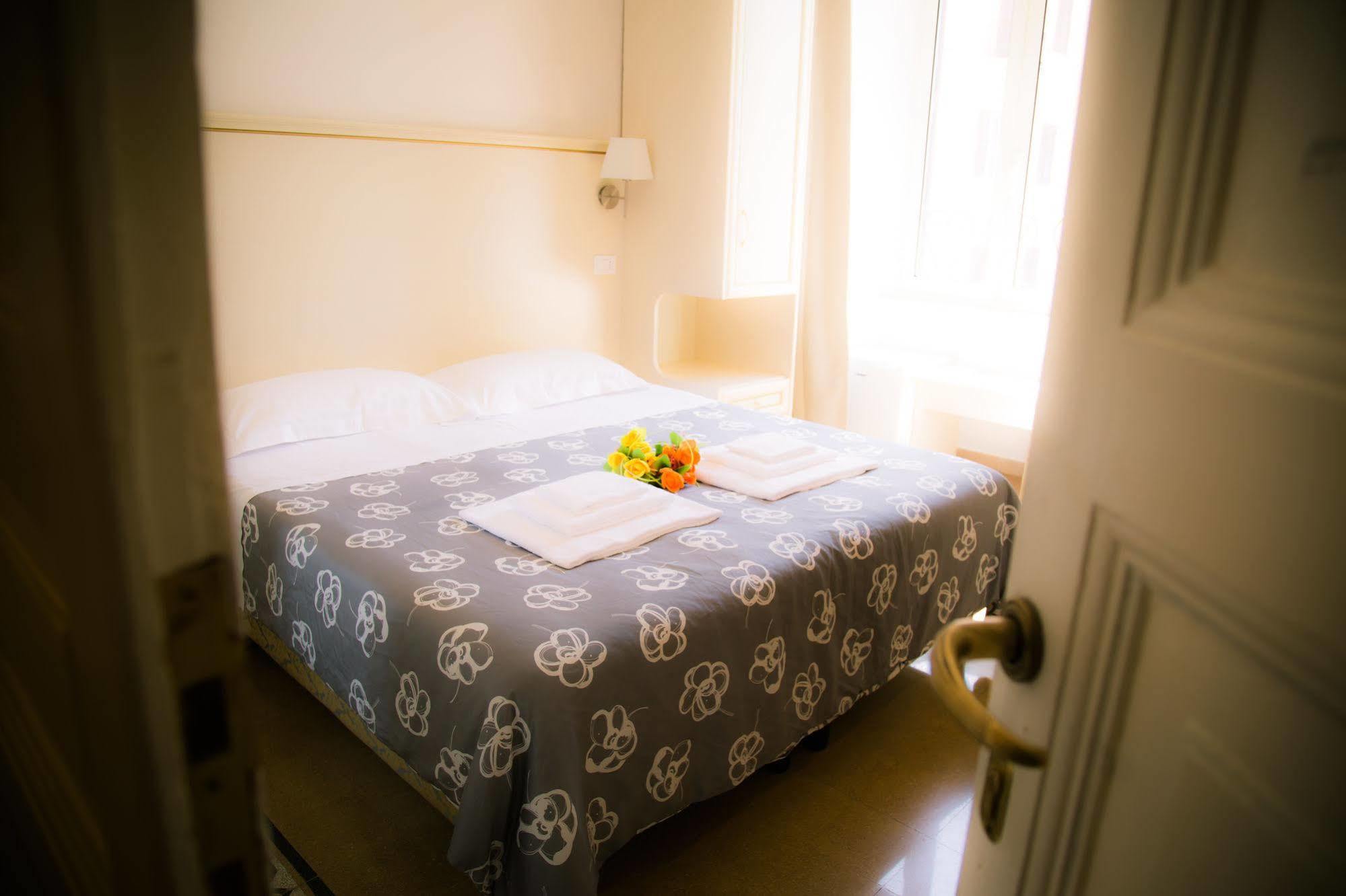 St. Peter Central Rooms B&B Rome Exterior photo